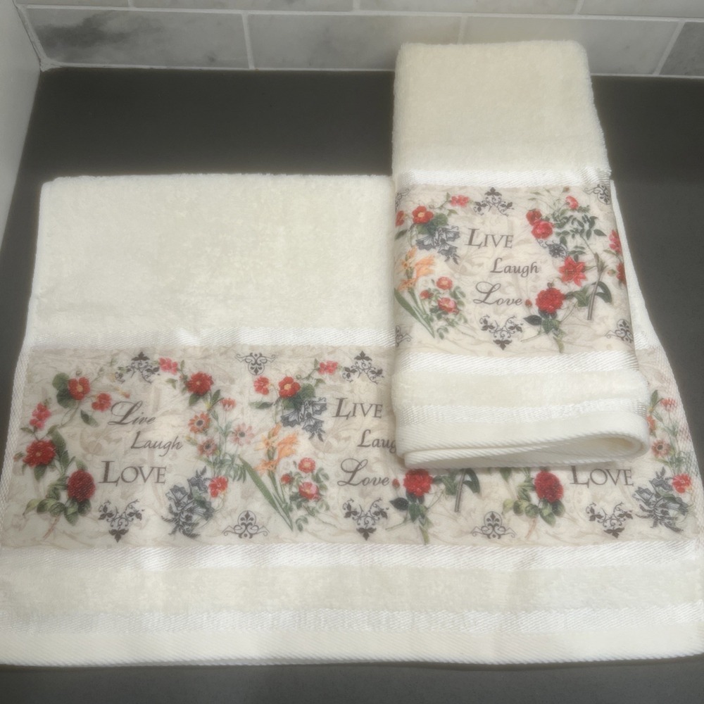2-NEW-"Galaxy Of Graphics"live laugh love hand towels 15"X 24"